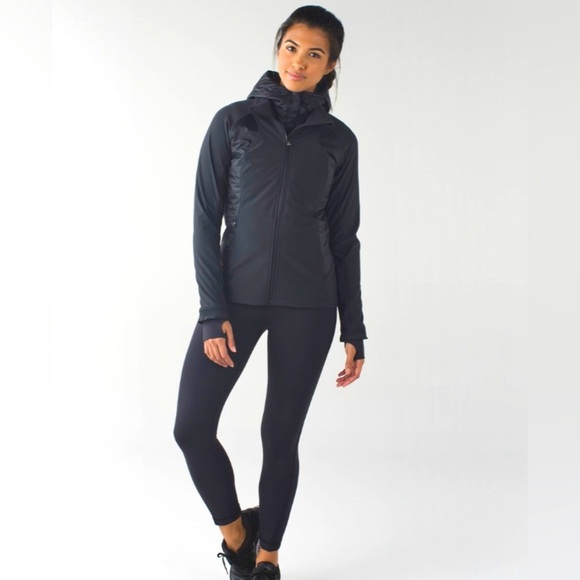lululemon athletica Jackets & Blazers - Lululemon Wind Runner Softshell Jacket size 4